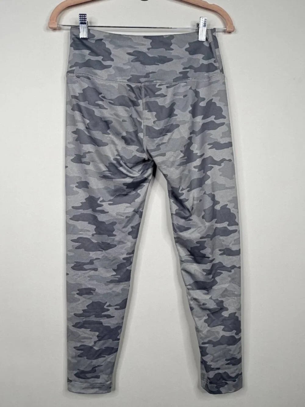 2/$30 Kyodan High Rise Camo Yoga Leggings Gray Petite Medium #A3881